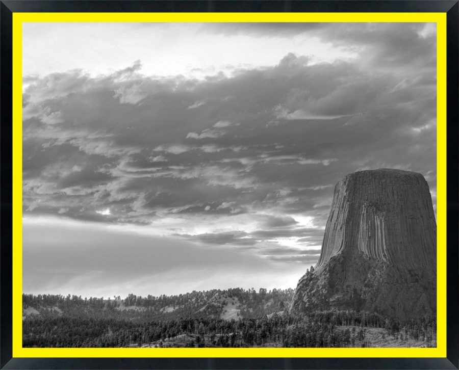 D57154 — Super 8 headboard artwork, Wyoming