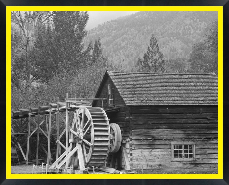 D57929 — Super 8 headboard artwork, British Columbia