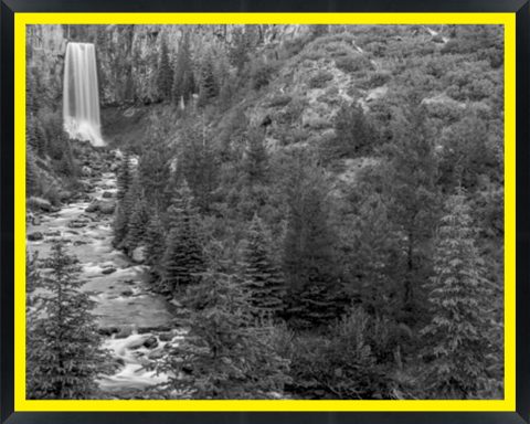 D65042 — Super 8 headboard artwork, Oregon