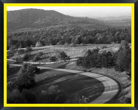 D48972 — Super 8 headboard artwork, Virginia