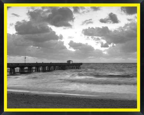 D65190 — Super 8 headboard artwork, Florida